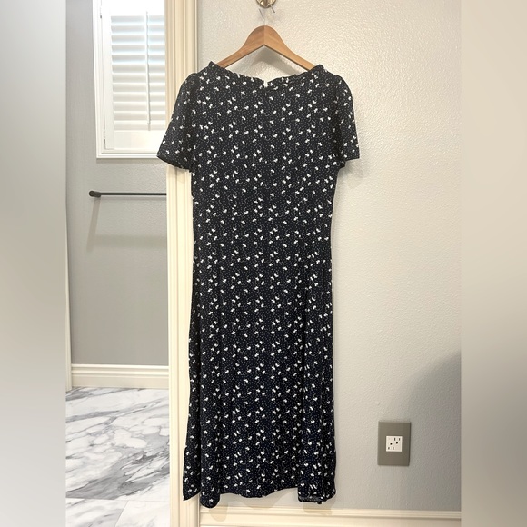 LOFT Floral Cinched Midi Dress - Picture 5 of 10